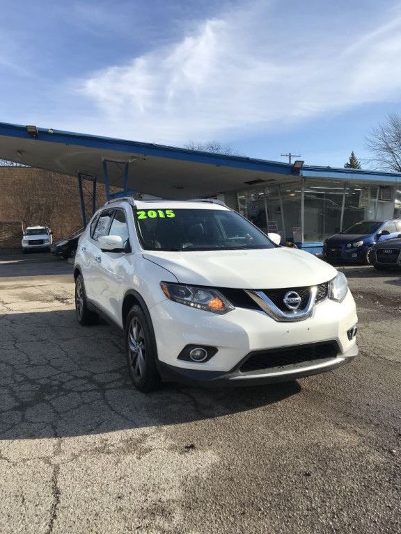 2015 Nissan Rogue Image 1