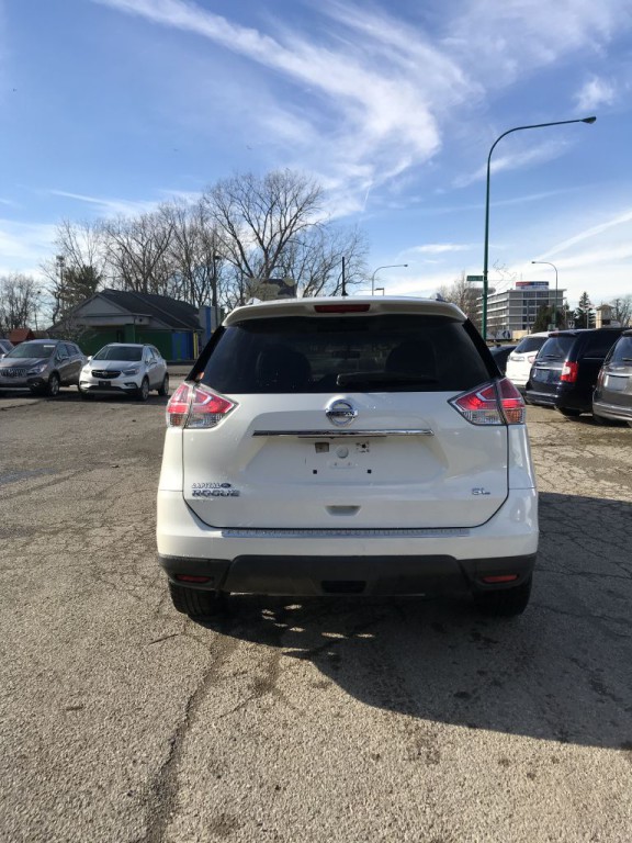2015 Nissan Rogue Image 3