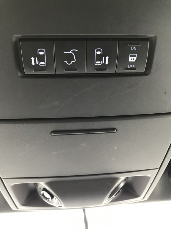 2017 Dodge Grand Caravan Image 24