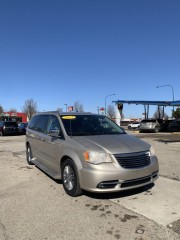 Image for 2015 Chrysler Town & Country Touring-l ID: 7173972