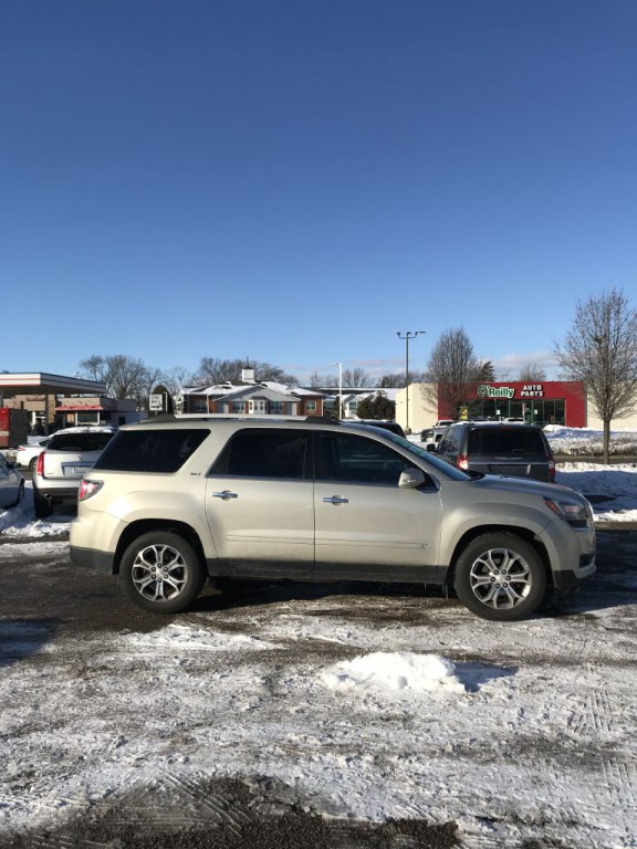 2014 GMC Acadia Image 2