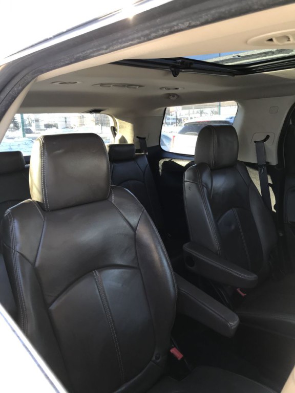 2014 GMC Acadia Image 11