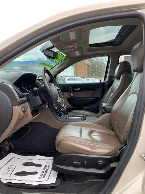 2014 GMC Acadia Image 8