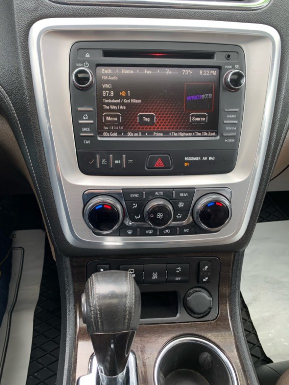 2014 GMC Acadia Image 16