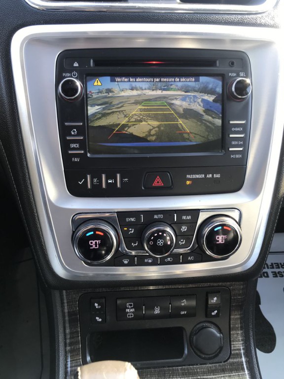 2014 GMC Acadia Image 17