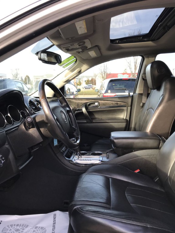 2014 Buick Enclave Image 9