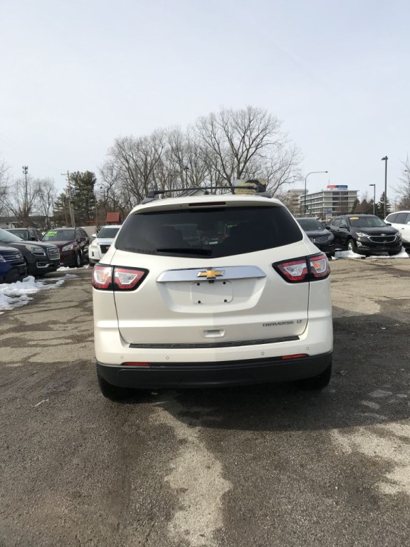 2014 Chevrolet Traverse Image 3