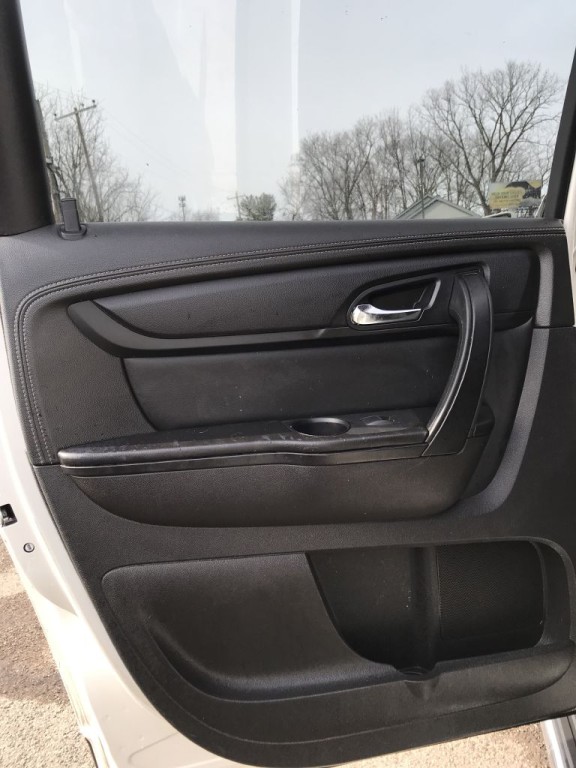 2014 Chevrolet Traverse Image 15