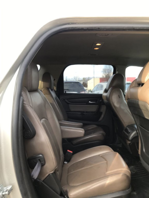 2014 GMC Acadia Image 8