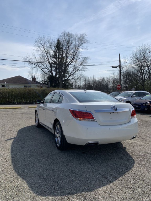 2013 Buick Lacrosse Image 4