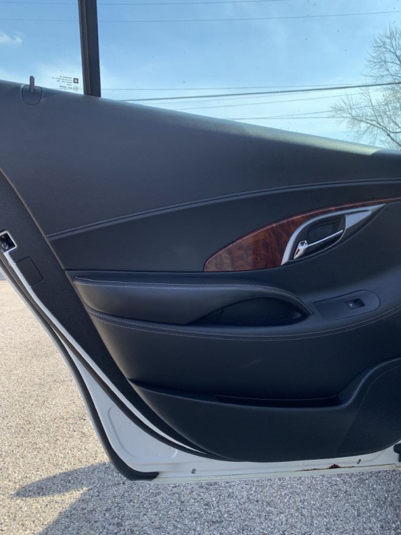 2013 Buick Lacrosse Image 14