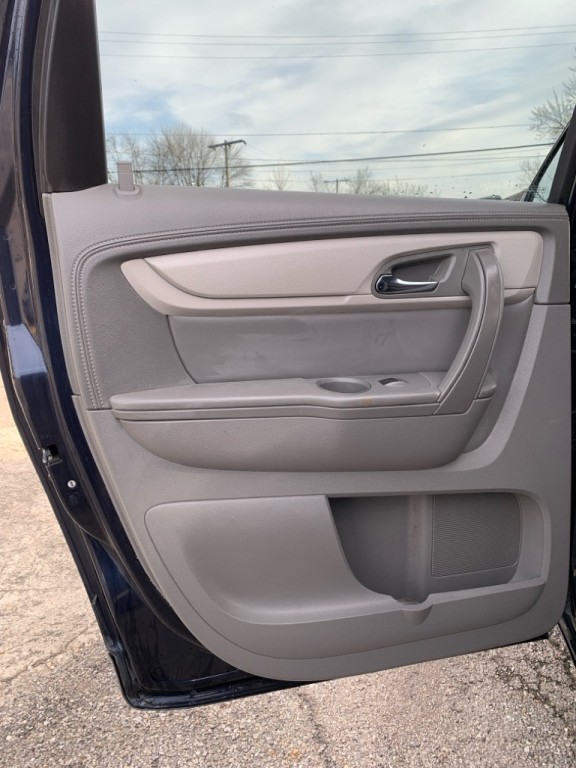 2015 Chevrolet Traverse Image 17