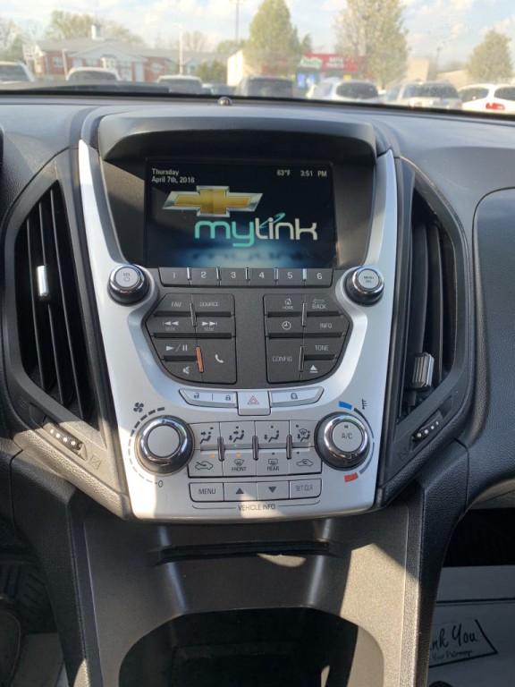 2015 Chevrolet Equinox Image 18