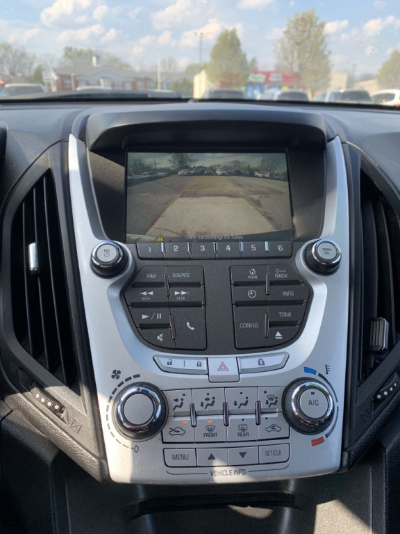 2015 Chevrolet Equinox Image 19