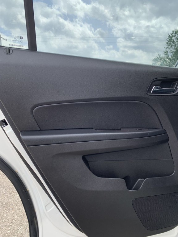 2015 Chevrolet Equinox Image 16
