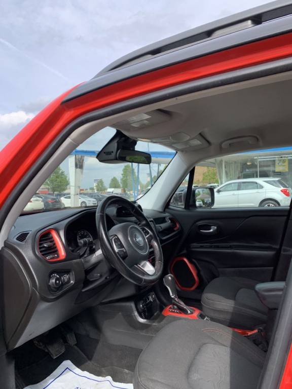 2016 Jeep Renegade Image 10