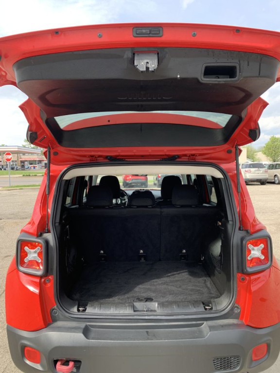 2016 Jeep Renegade Image 14