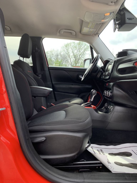 2016 Jeep Renegade Image 17
