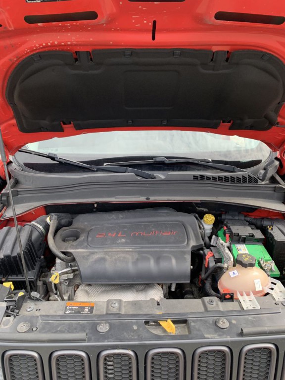 2016 Jeep Renegade Image 28