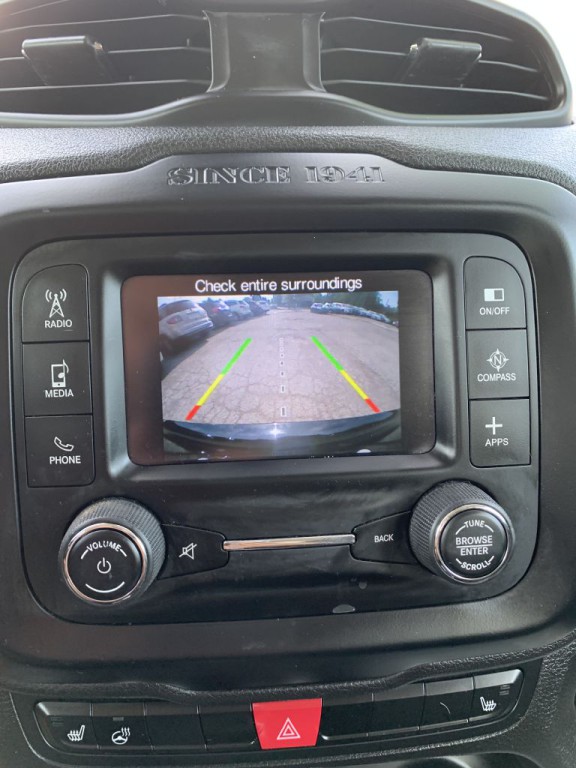2016 Jeep Renegade Image 20