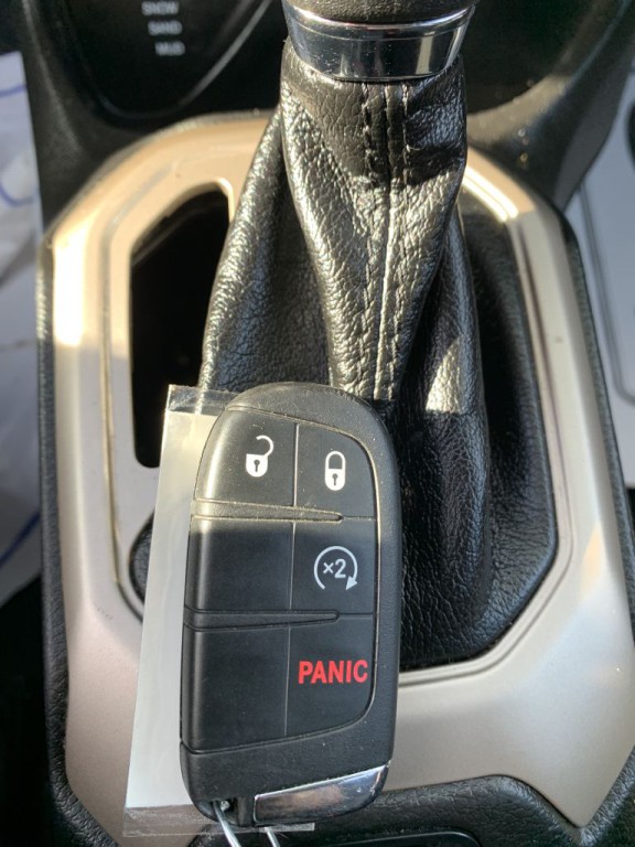 2016 Jeep Renegade Image 25