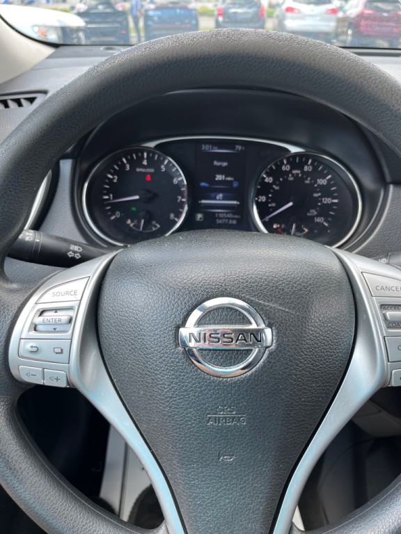 2016 Nissan Rogue Image 19