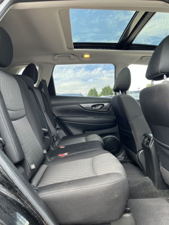 2020 Nissan Rogue Image 11