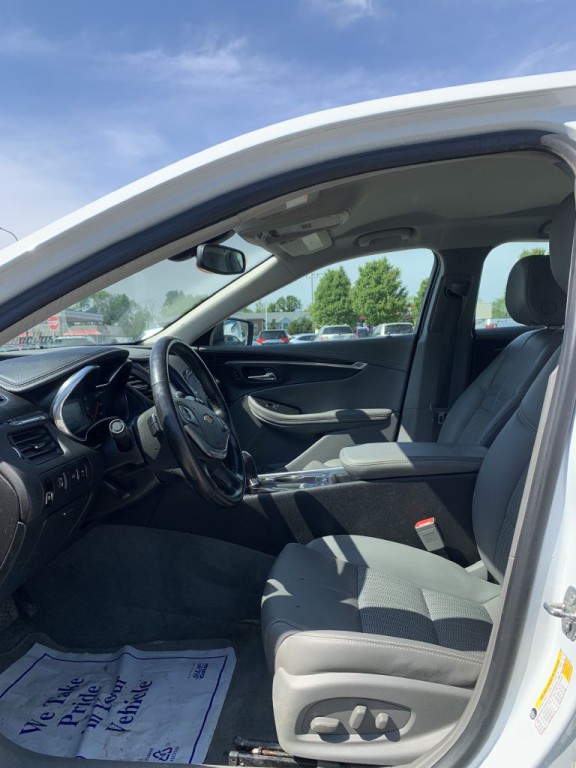 2019 Chevrolet Impala Image 9