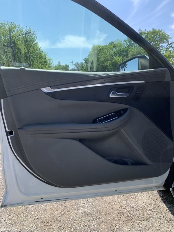 2019 Chevrolet Impala Image 10