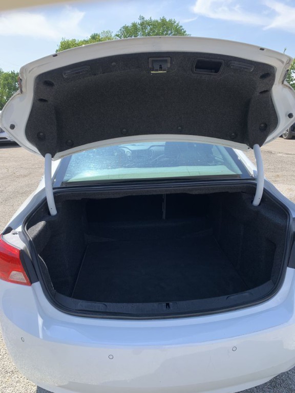 2019 Chevrolet Impala Image 13