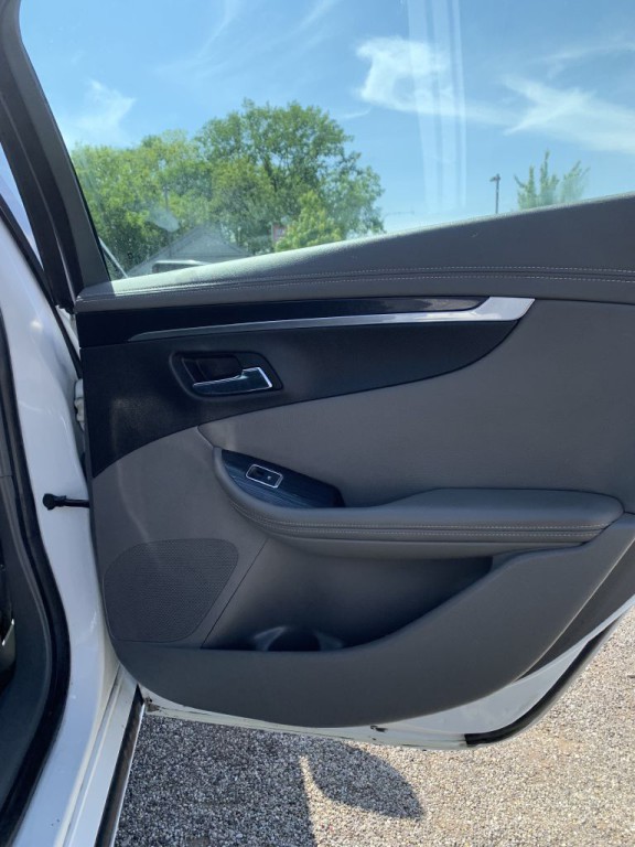 2019 Chevrolet Impala Image 15