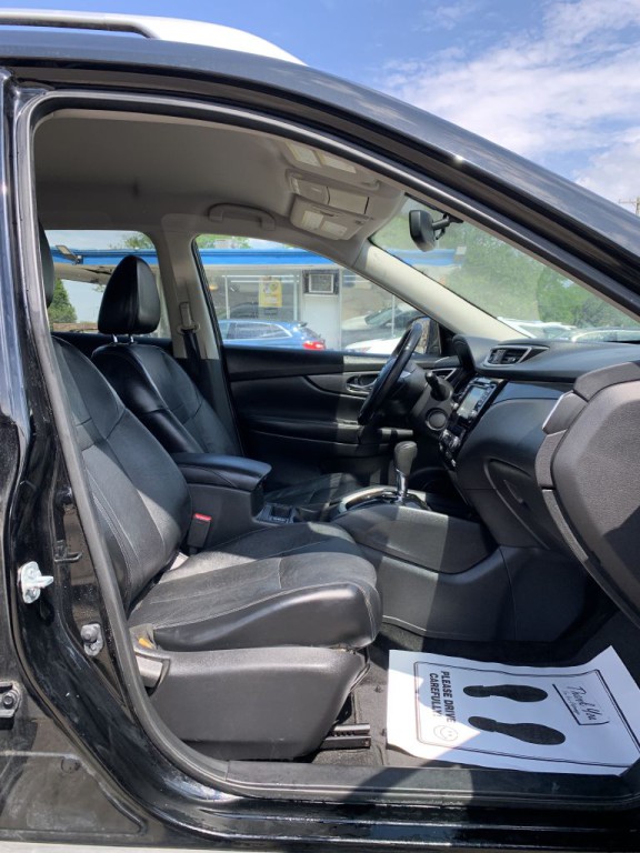 2016 Nissan Rogue Image 6