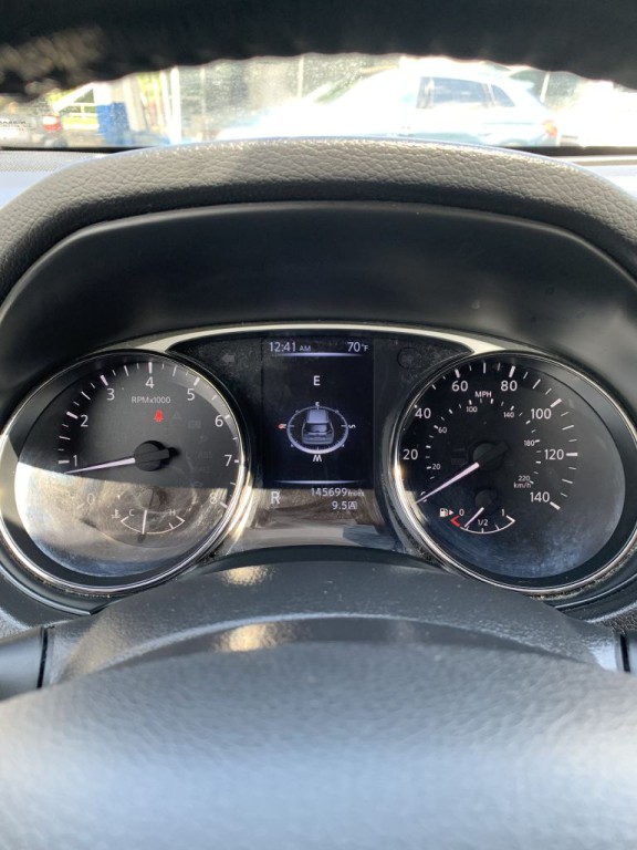 2016 Nissan Rogue Image 21