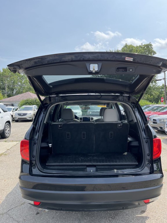 2017 Honda Pilot Image 10