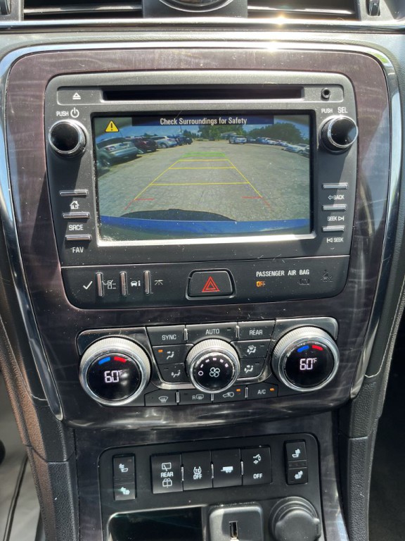 2016 Buick Enclave Image 23