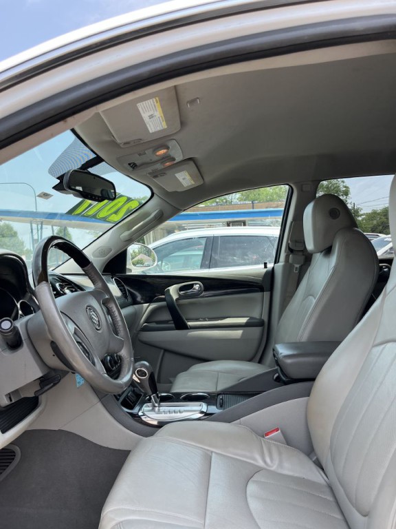 2017 Buick Enclave Image 14