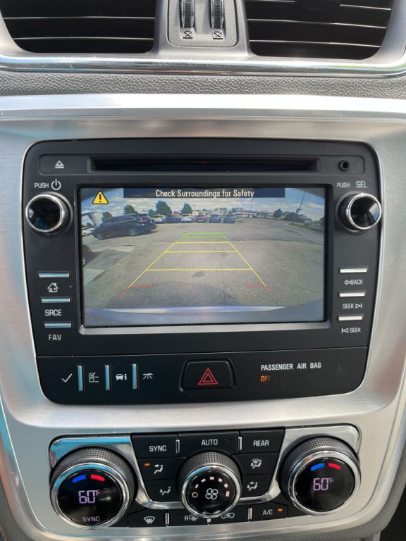 2015 GMC Acadia Image 16