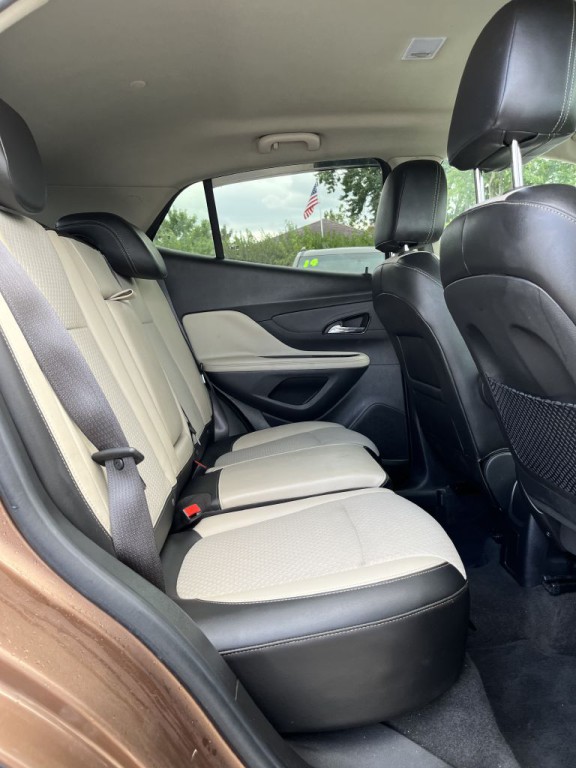 2017 Buick Enclave Image 8