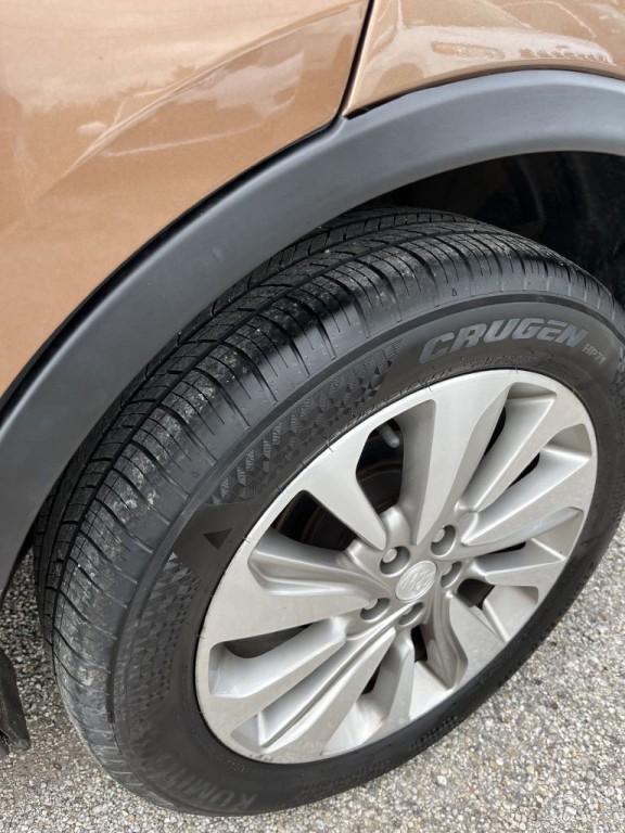 2017 Buick Enclave Image 12