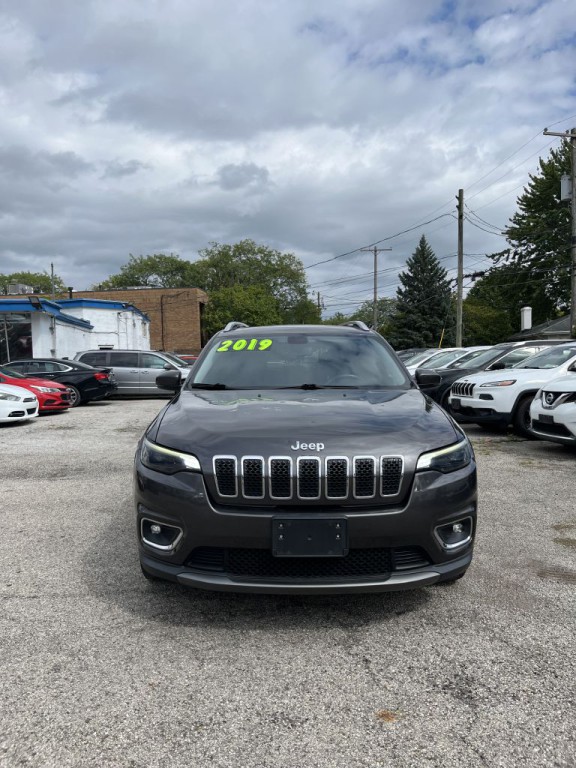 2019 Jeep Cherokee Image 2