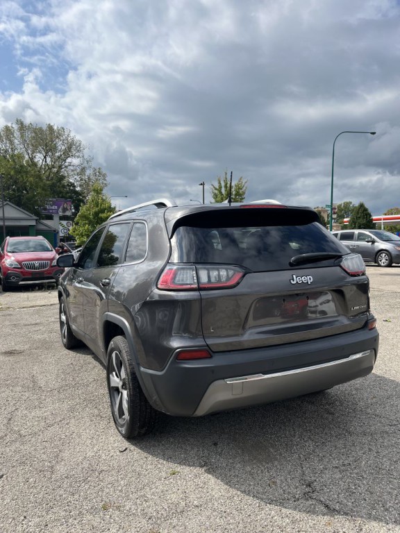 2019 Jeep Cherokee Image 4