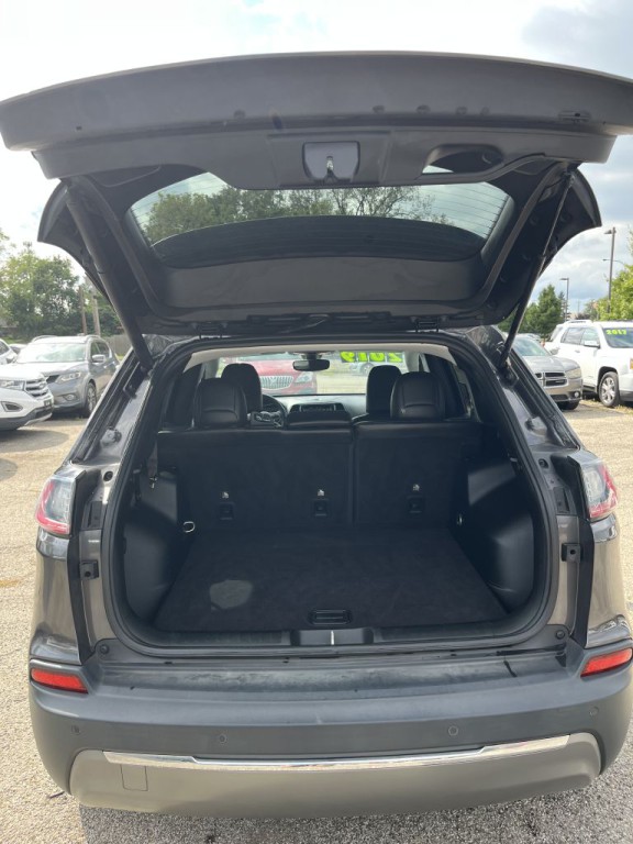 2019 Jeep Cherokee Image 11