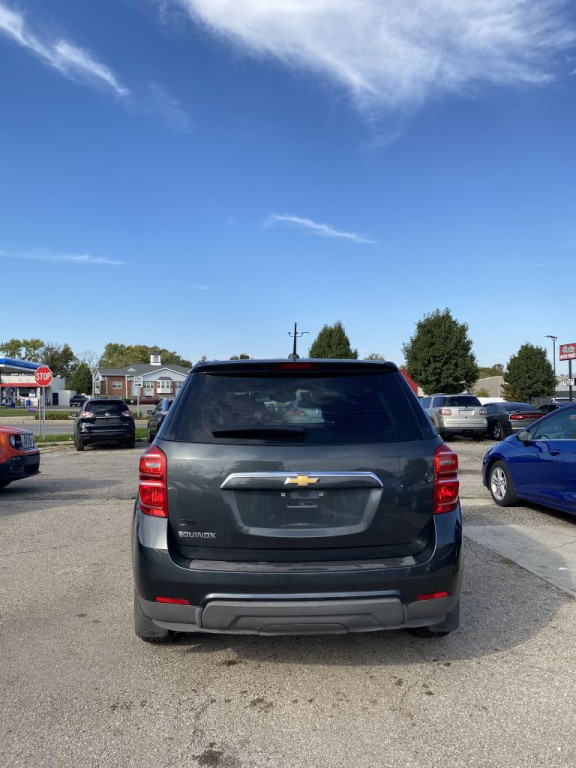 2017 Chevrolet Equinox Image 3