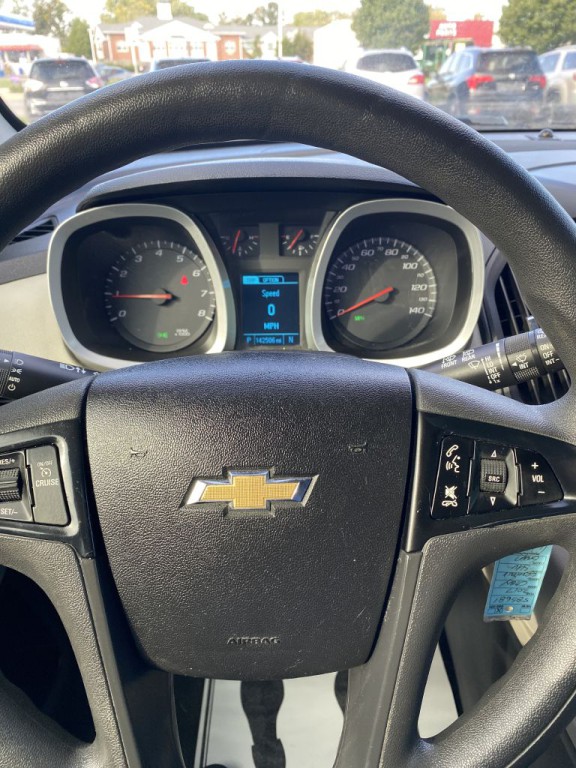 2017 Chevrolet Equinox Image 16