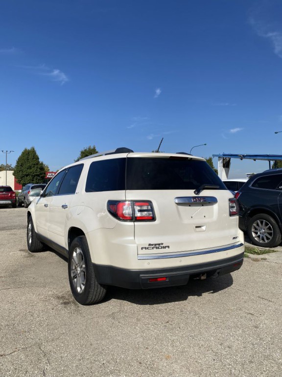 2015 GMC Acadia Image 4