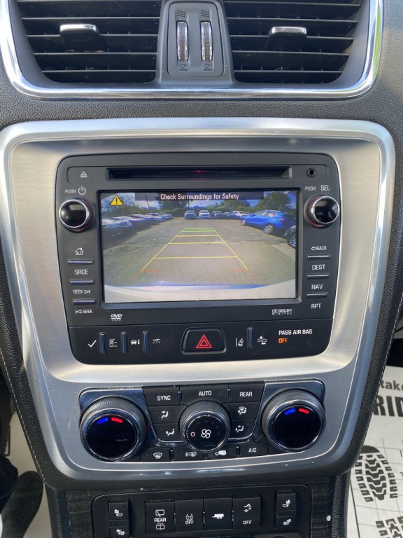2015 GMC Acadia Image 17