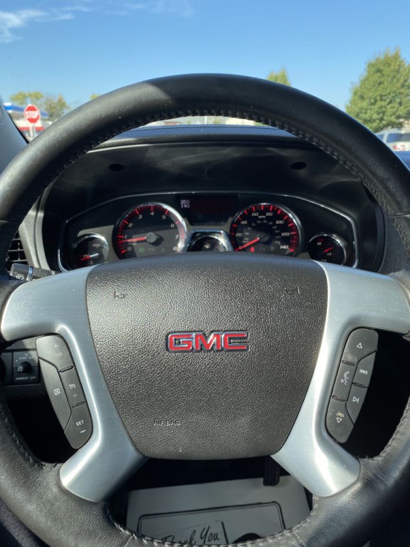 2015 GMC Acadia Image 18