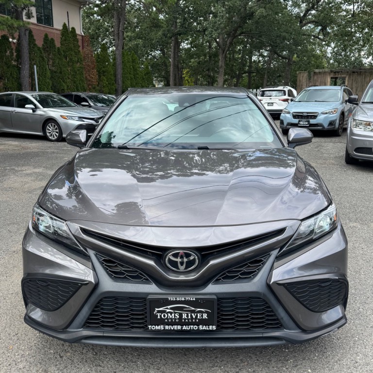 2021 Toyota Camry Image 1