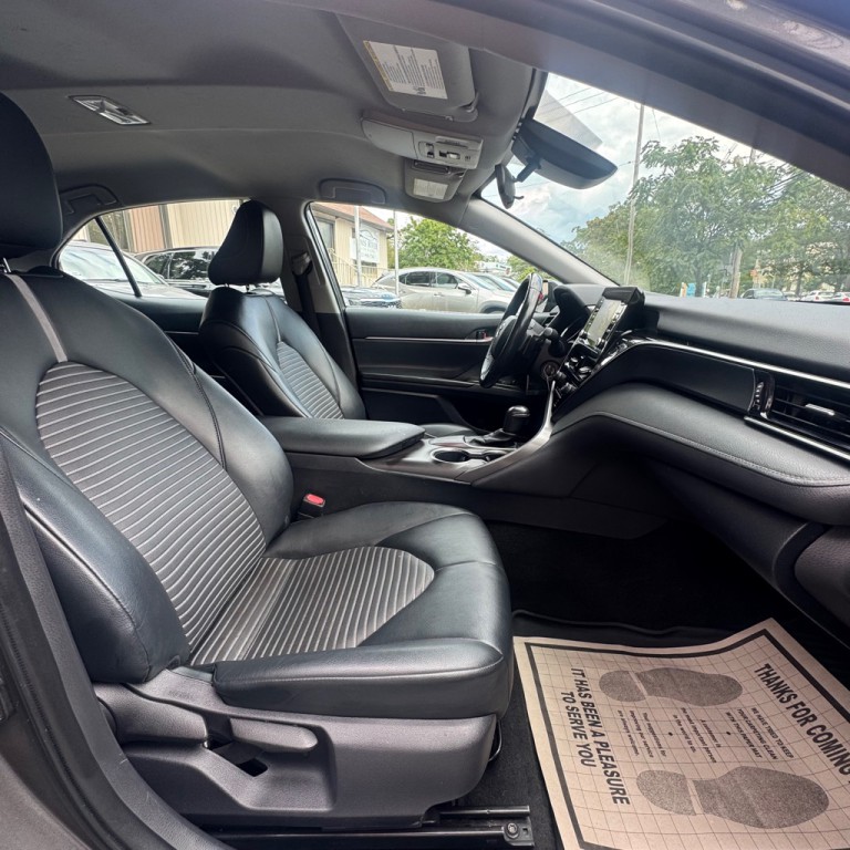 2021 Toyota Camry Image 15