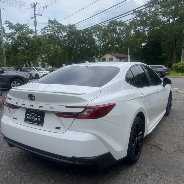 2025 Toyota Camry Image 6